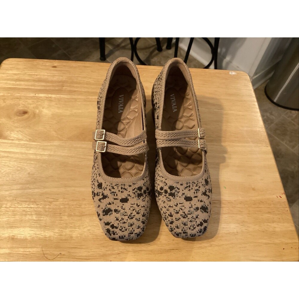 vivaia melody pro US 7.5 animal print ribbed knit Mary Jane block heel office